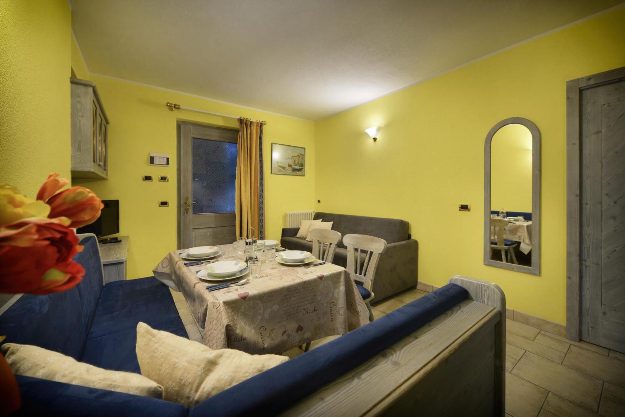Residence Le Cascate Livigno Exterior foto
