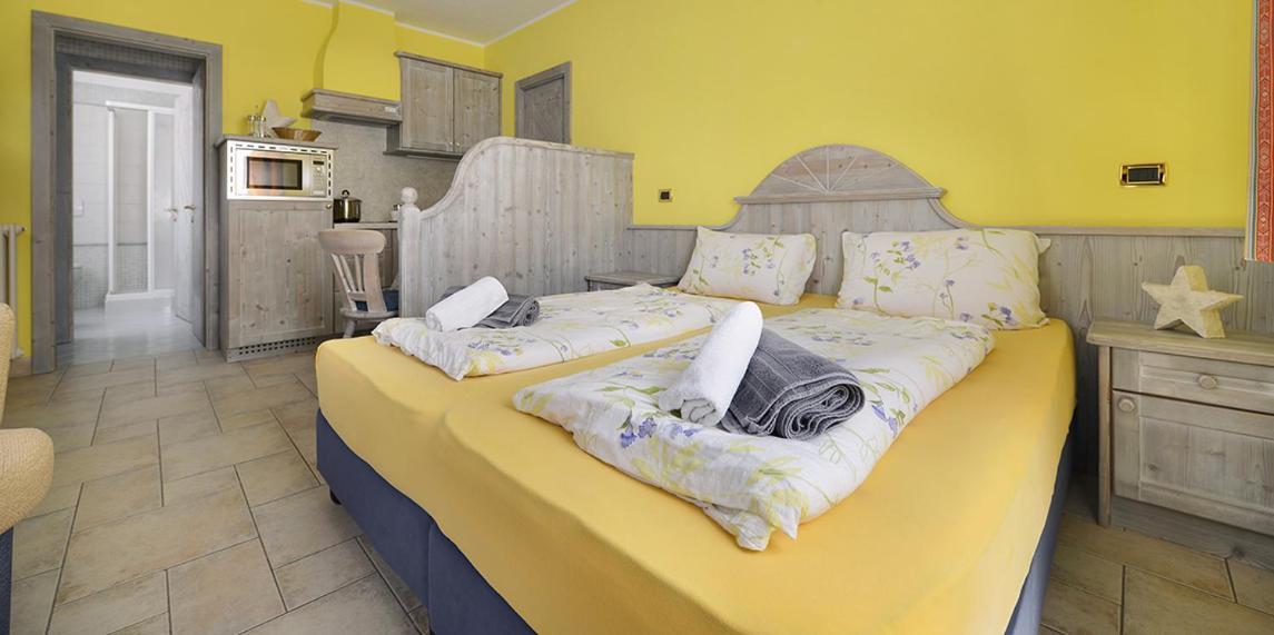 Residence Le Cascate Livigno Exterior foto